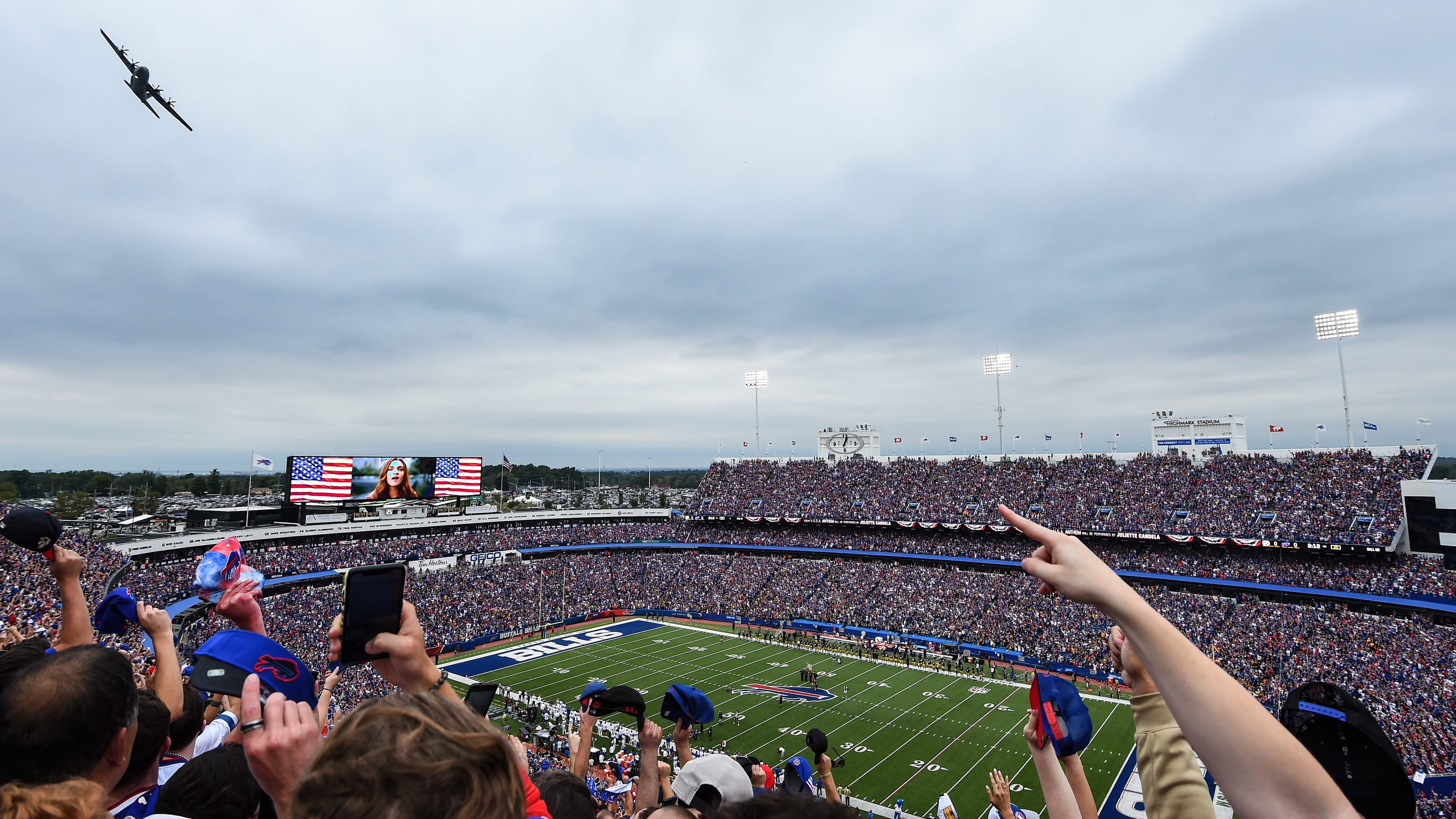 COVID-19 vaccine now required for all future Bills, Sabres home games