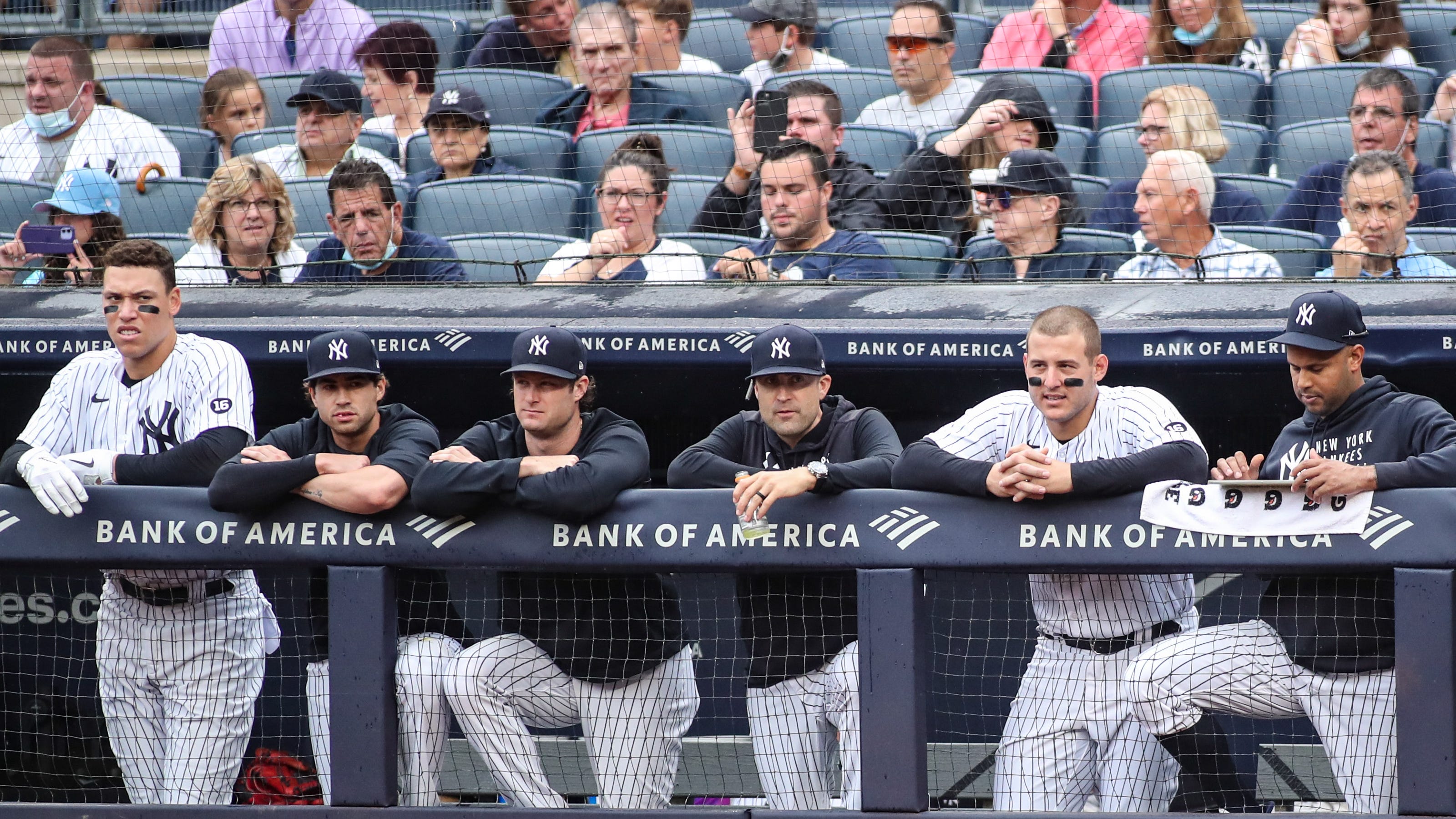 Anthony Rizzo, Yankees doing what they can to help Aaron Hicks put down 2022 in the past