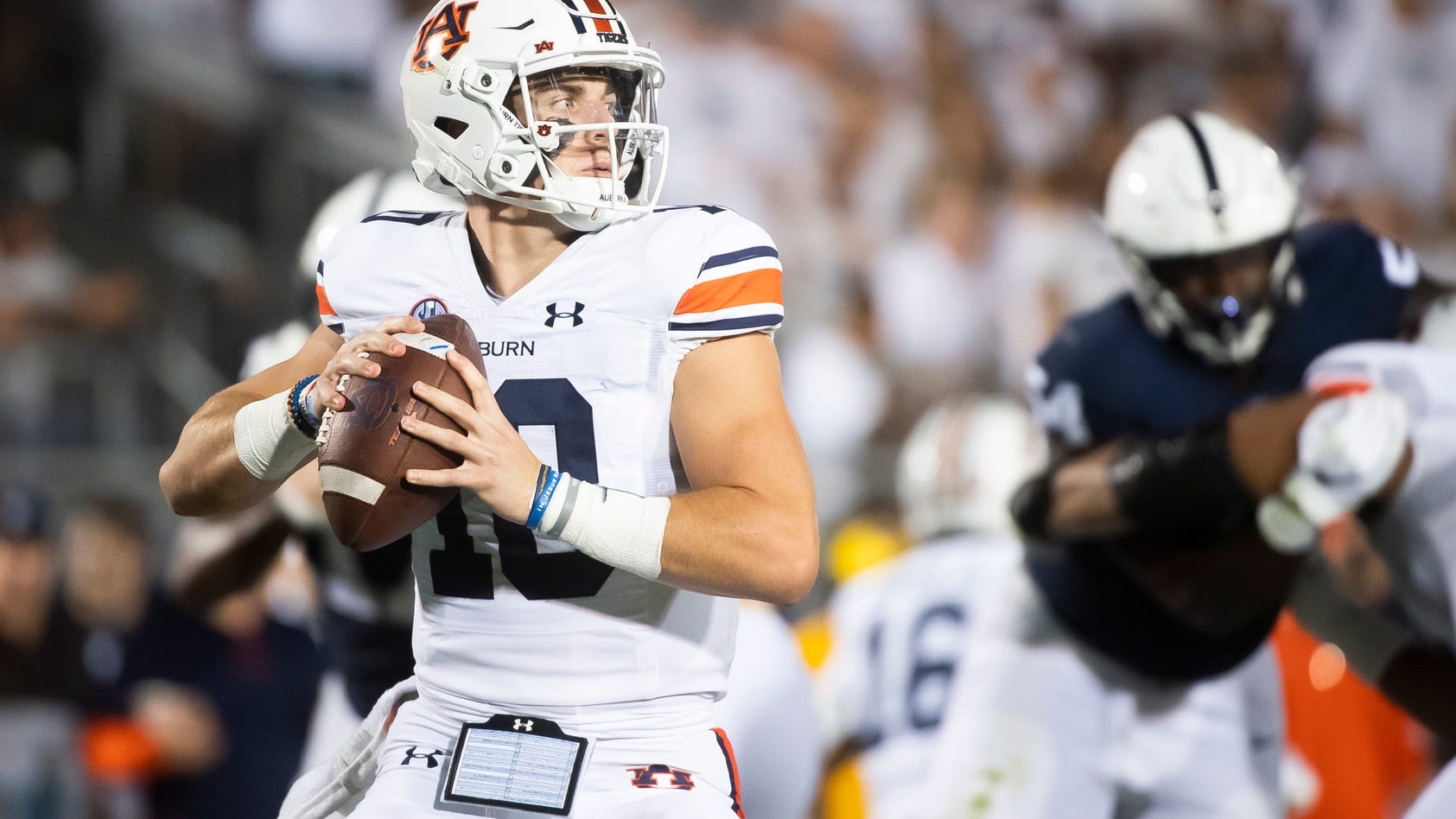 Auburn to start Bo Nix vs LSU, TJ Finley to serve as backup: report