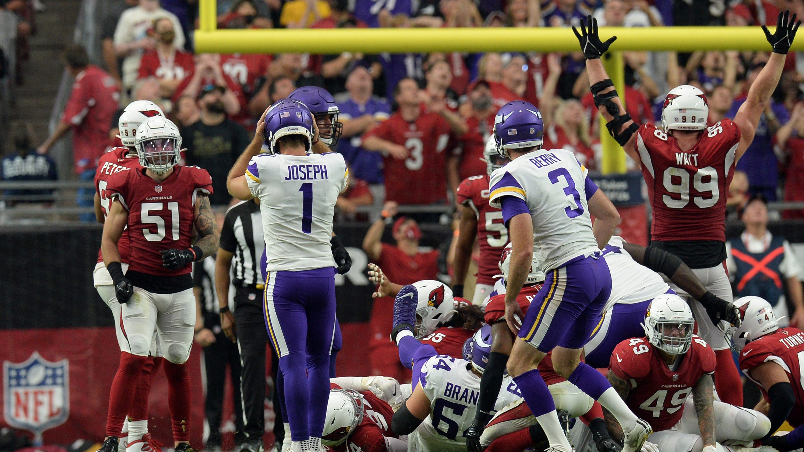 Missed field goal at the end cost the Vikings but don't forget about the missed XP earlier