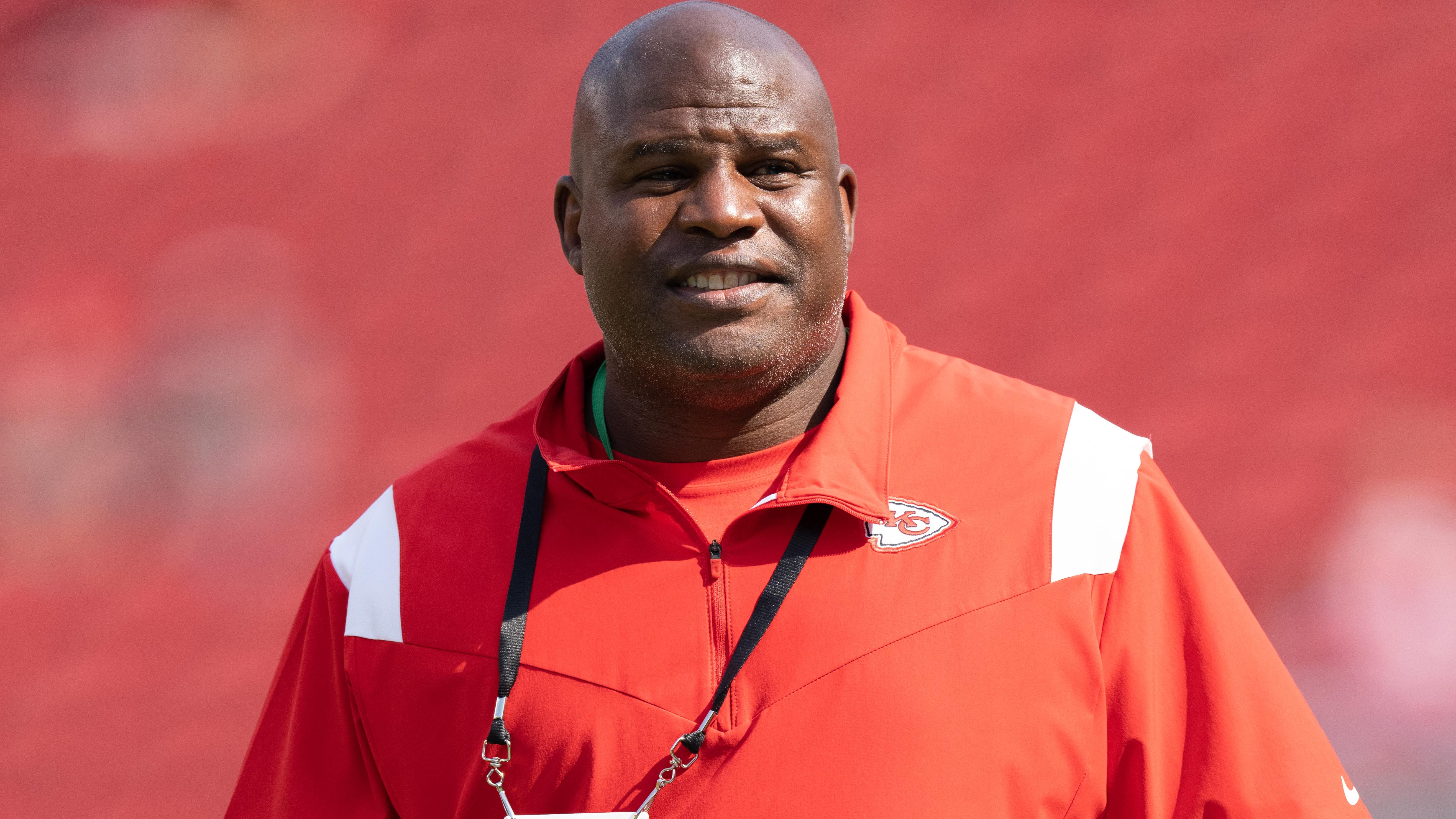 Saints interested in interviewing Eric Bieniemy for head coaching job: report