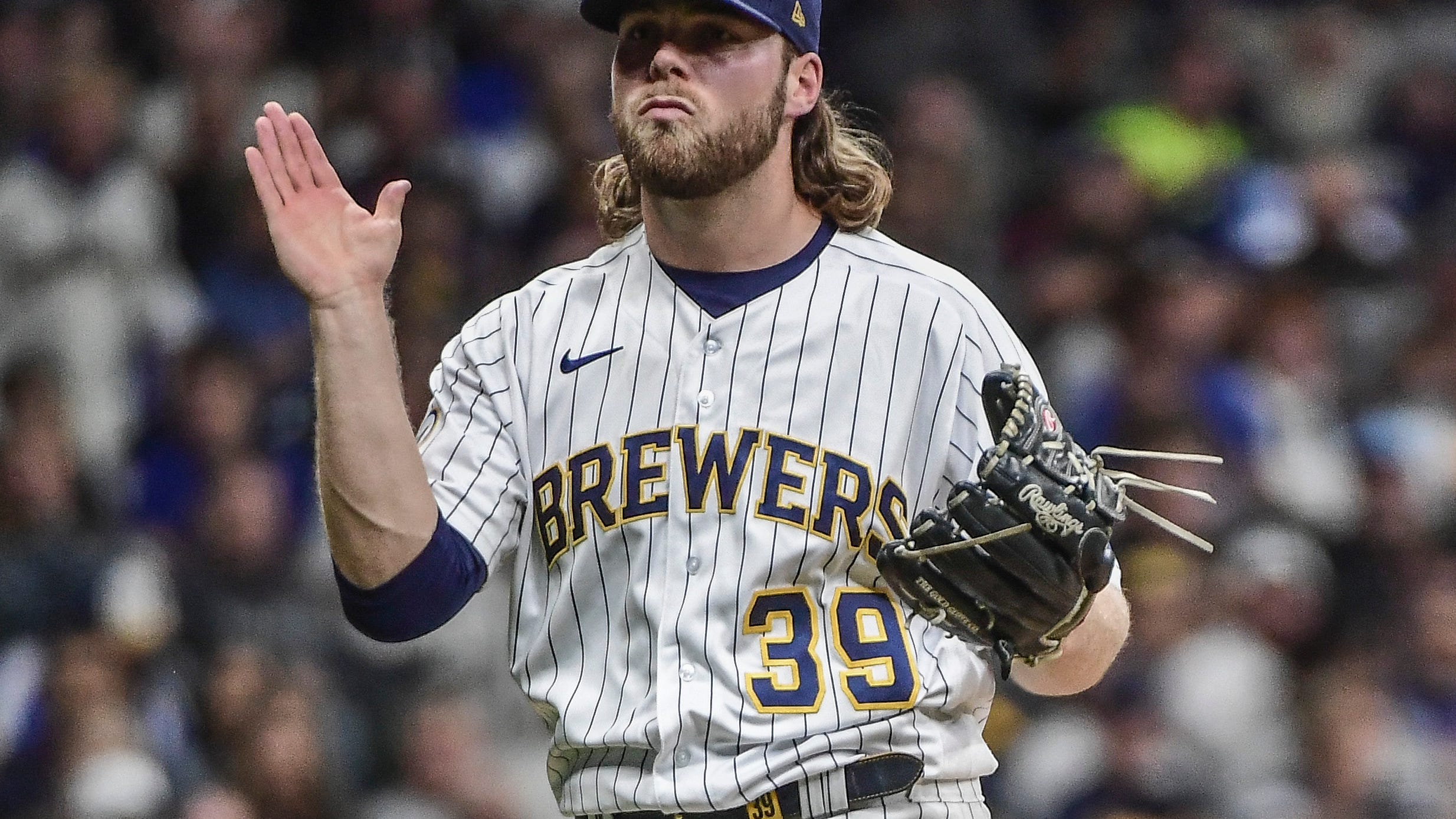 Corbin Burnes wins NL Cy Young with fewest innings by a starter