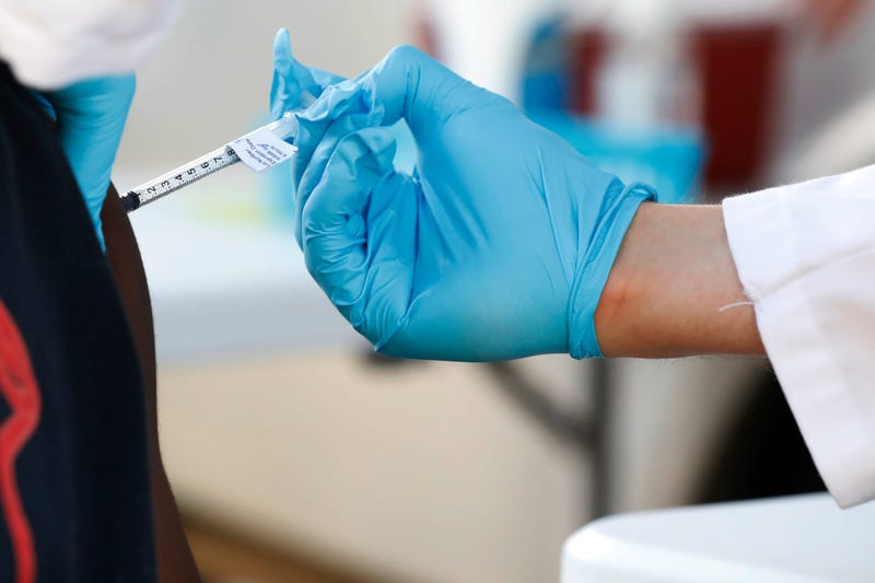Should healthcare workers be required to get the covid vaccine
