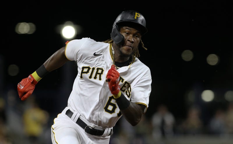 ttsburgh Pirates shortstop Oneil Cruz (61) runs the bases on his way to scoring a run against the Cincinnati Reds