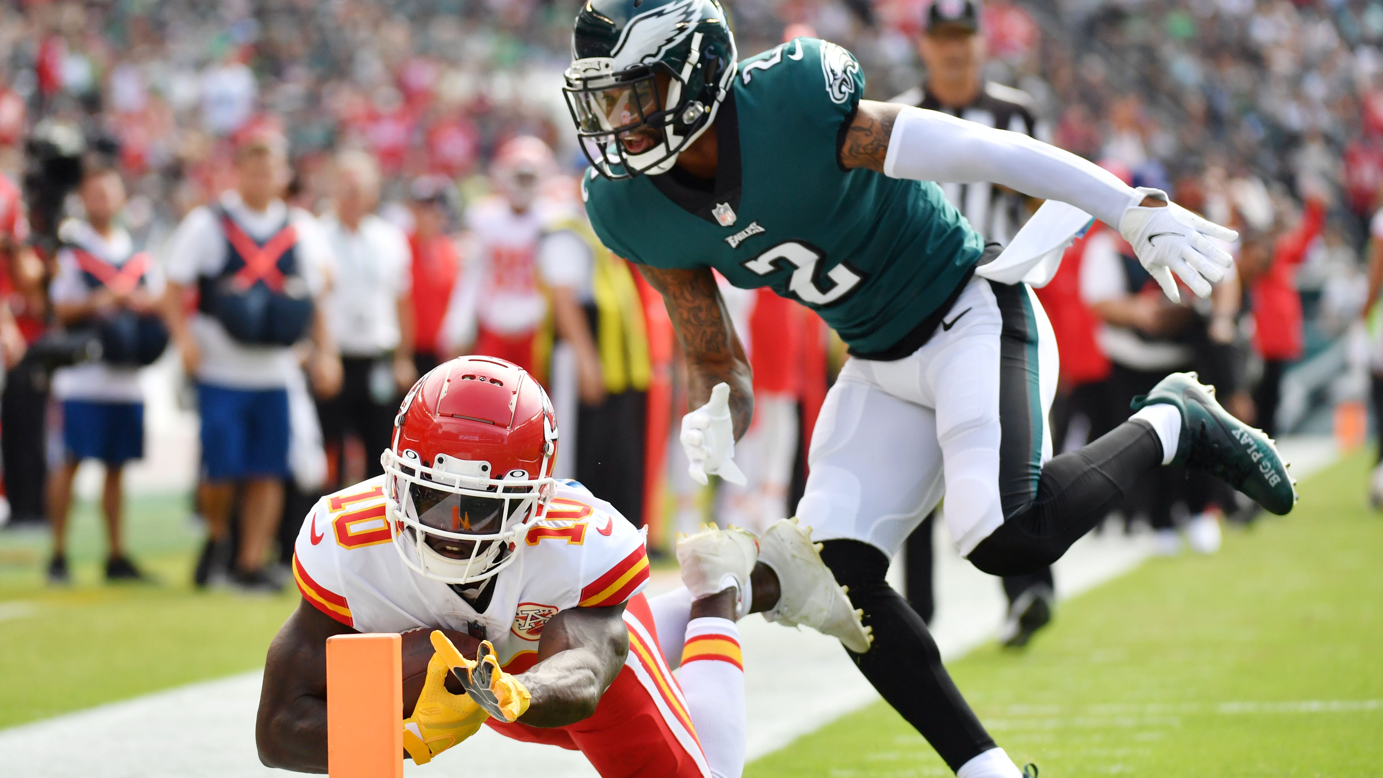Darius Slay explains why he and Fletcher Cox aren’t racking up big stats