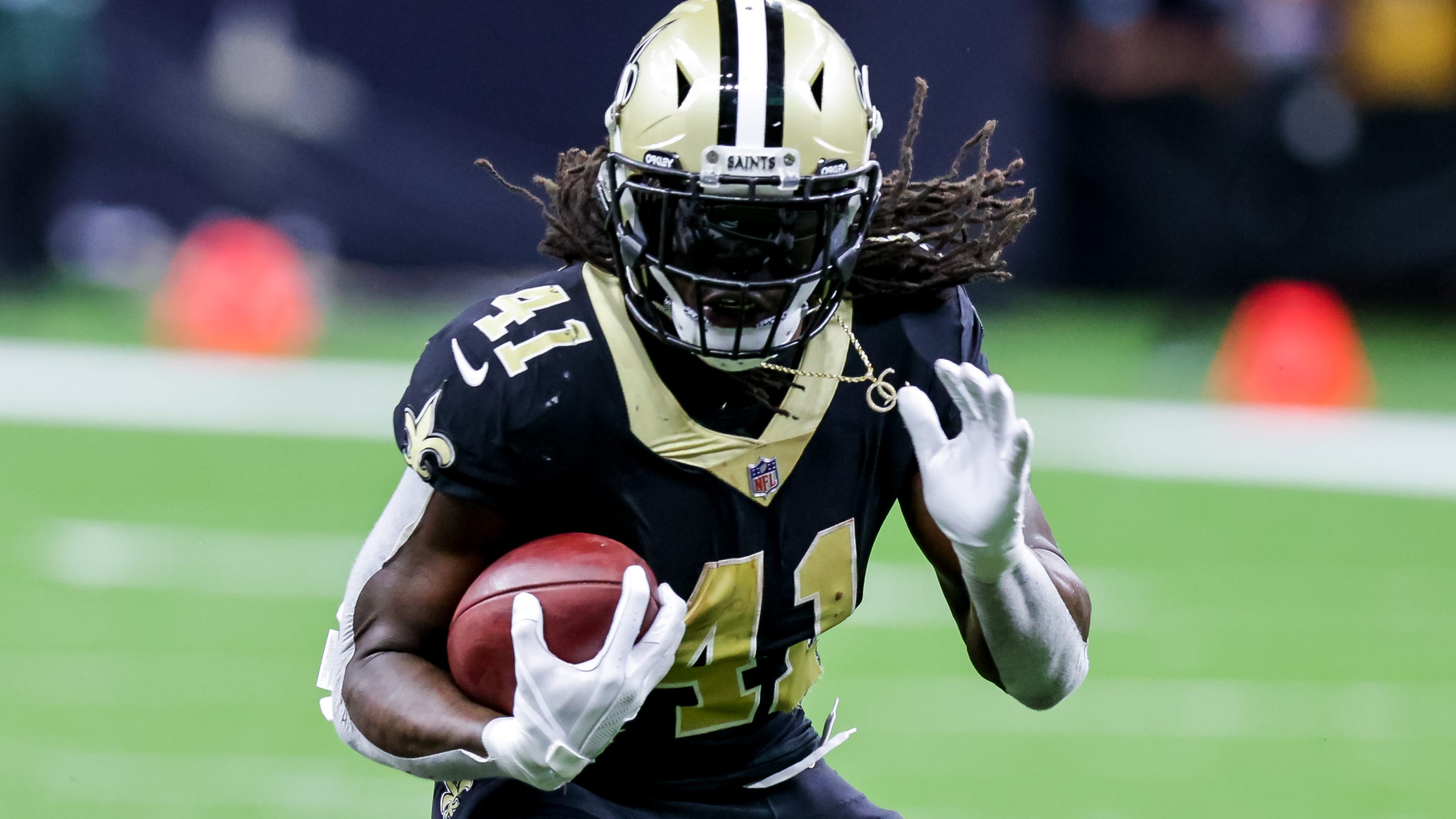 Saints RB Alvin Kamara's status for week 10 in doubt, rookie Payton Turner to IR