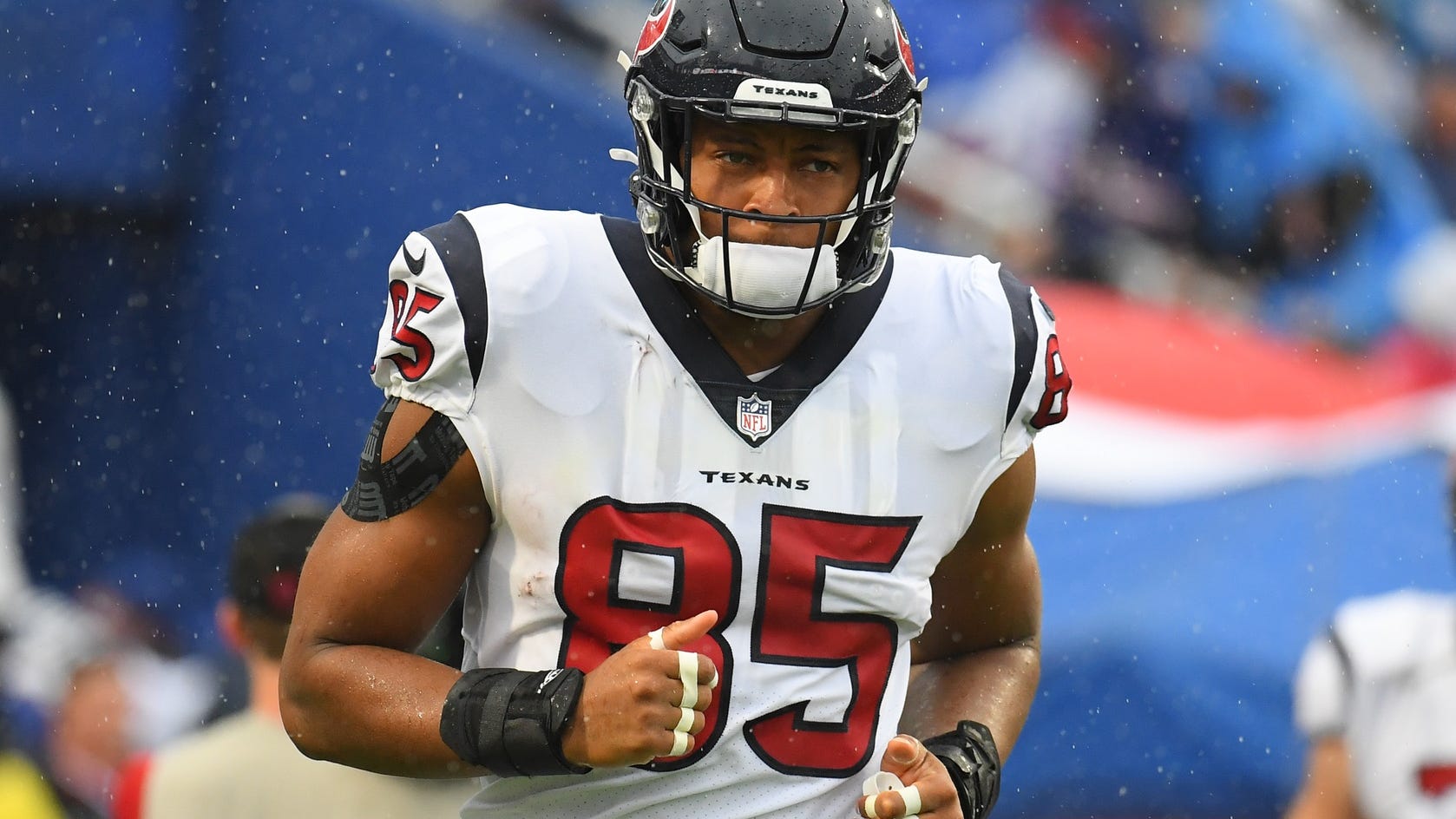 Texans center Justin Britt (knee), tight end Pharaoh Brown (shoulder) held from practice