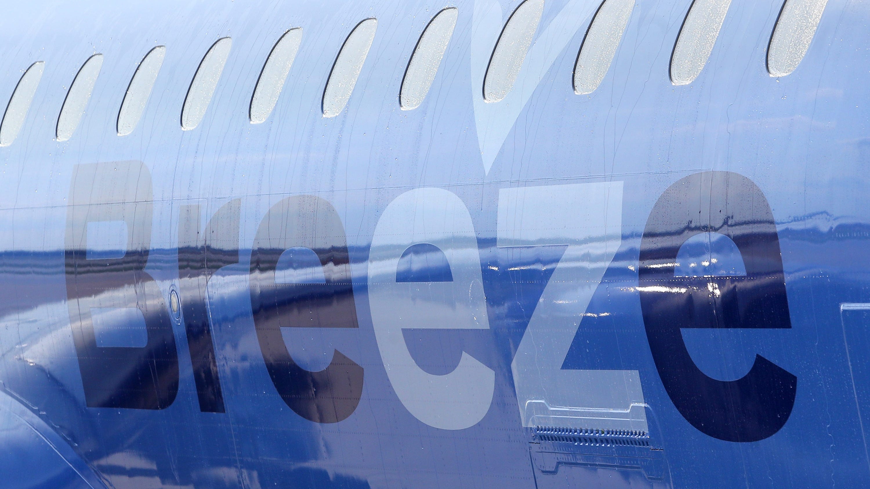 JetBlue founder's new airline Breeze will fly from Long Island's Islip Airport
