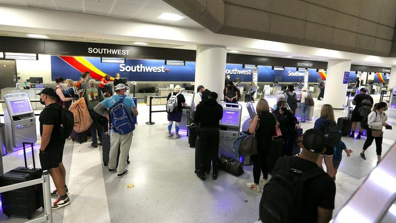 Southwest Airlines apologizes for thousands of canceled flights