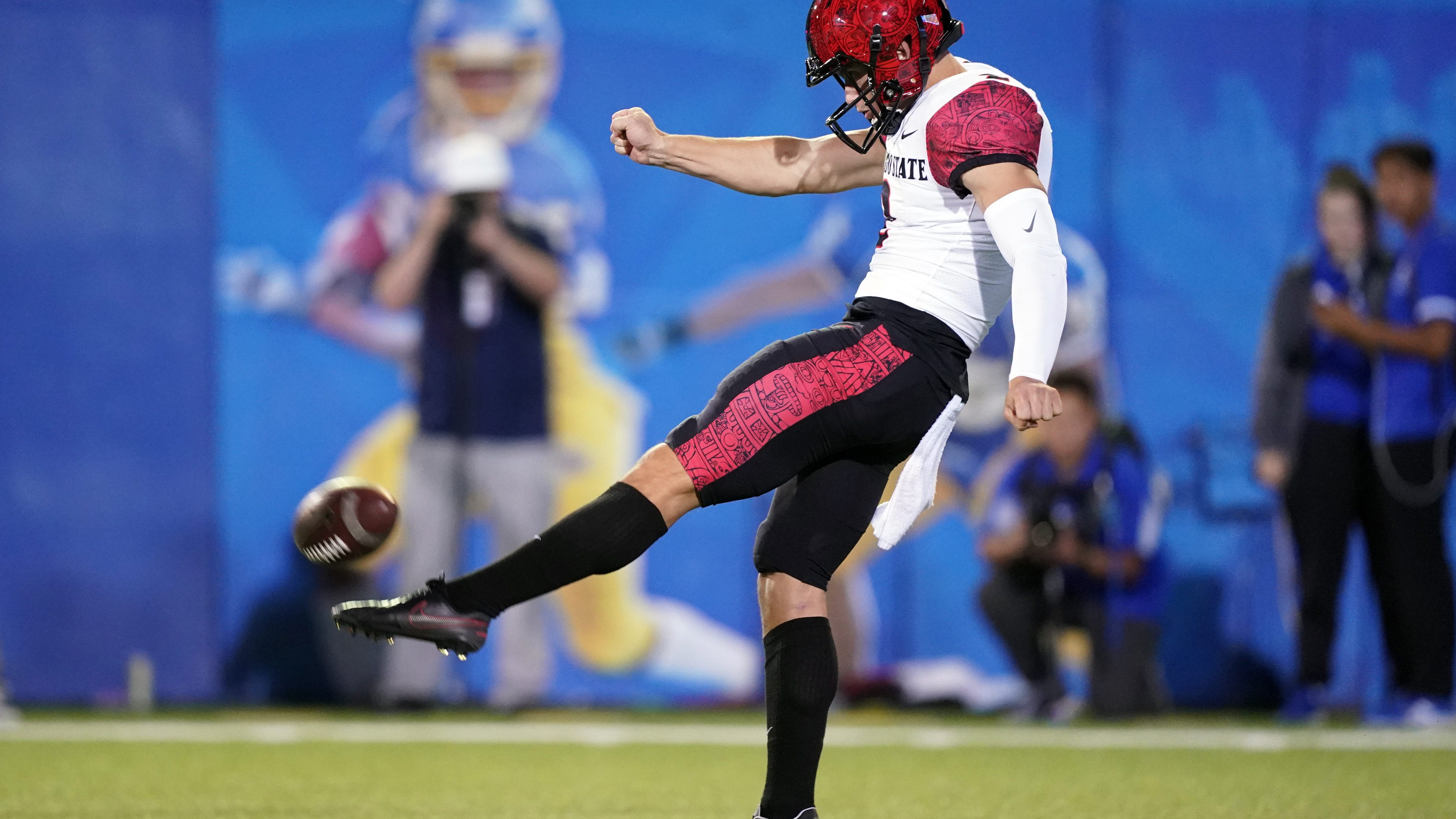 Bills draft punter Matt Araiza with 180th overall selection