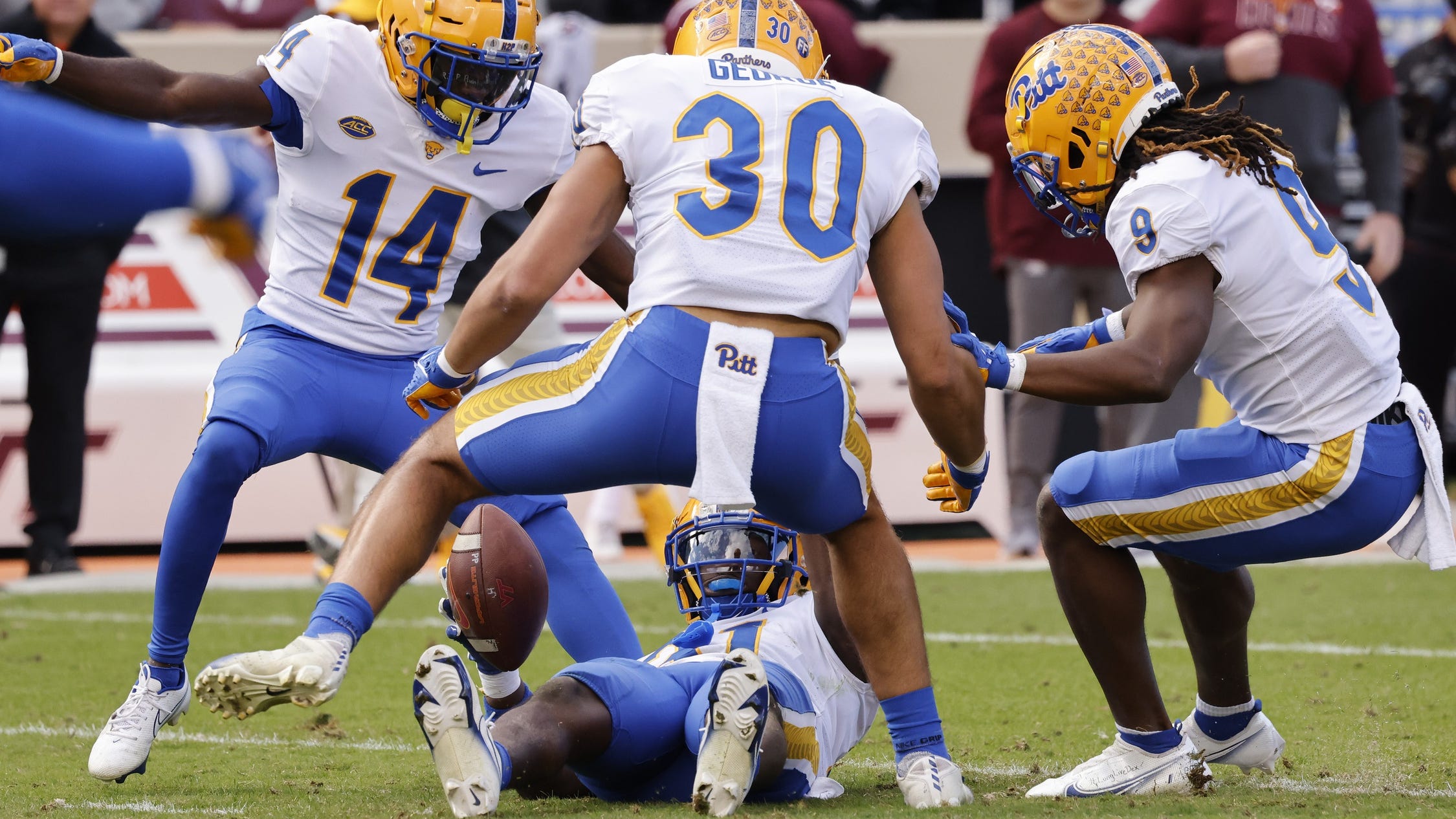 Pitt back in the Top 25
