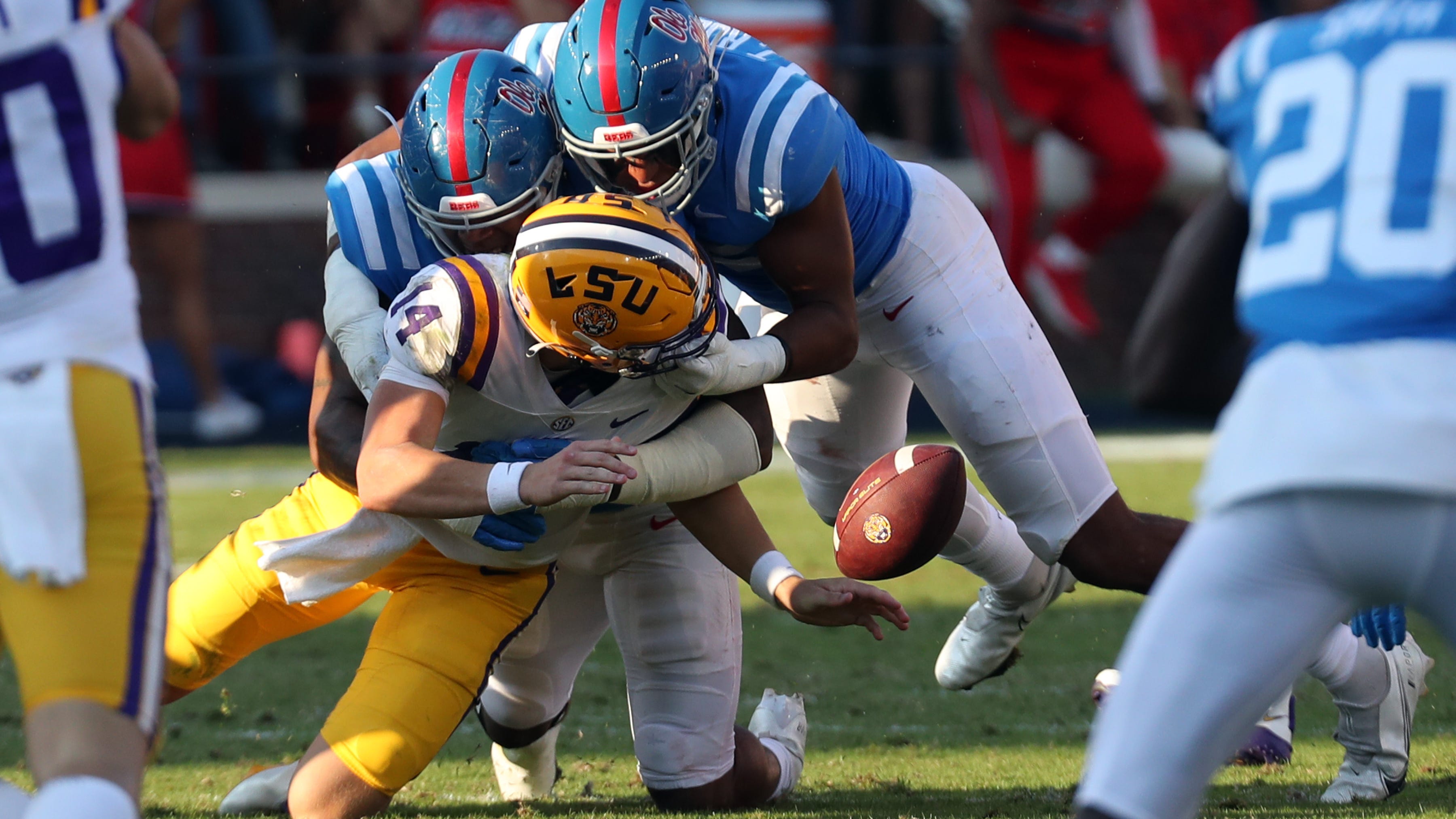 The good, bad and (very) ugly in LSU's blowout at Ole Miss: Roaring start ends quickly