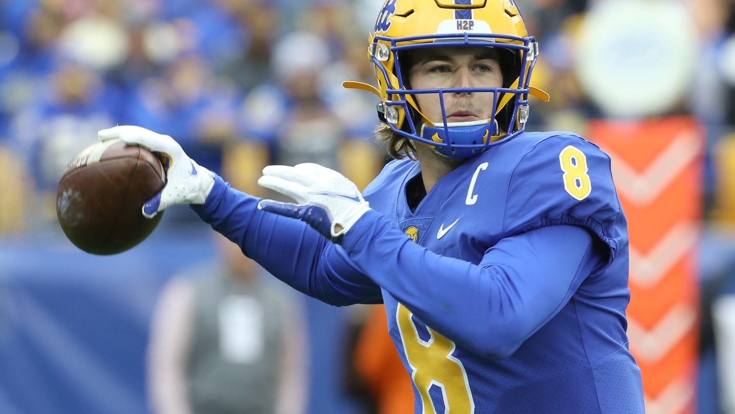 Sporting News has Pickett going to Steelers in first round