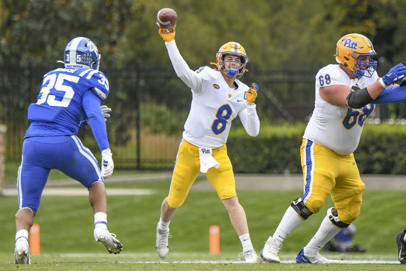 Kenny Pickett throwing vs Duke