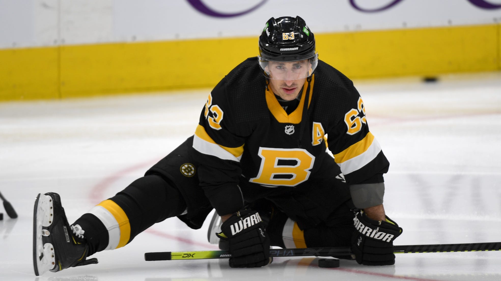 Watch: Brad Marchand leaves surprise video message on fan’s phone