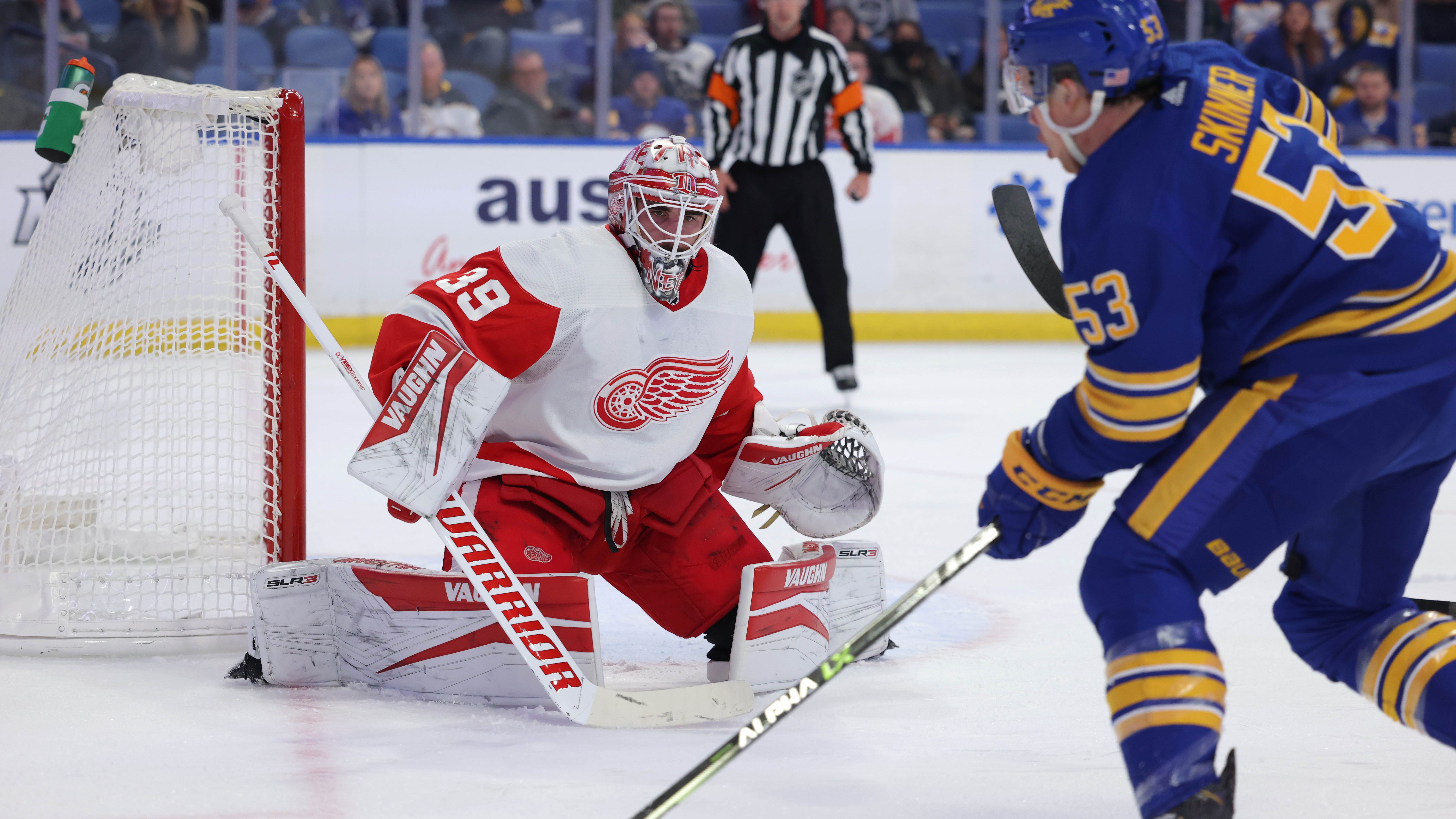 Detroit comes back to stump Sabres