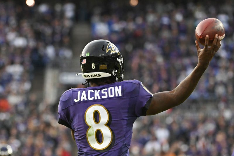 Ravens QB Lamar Jackson throws downfield 