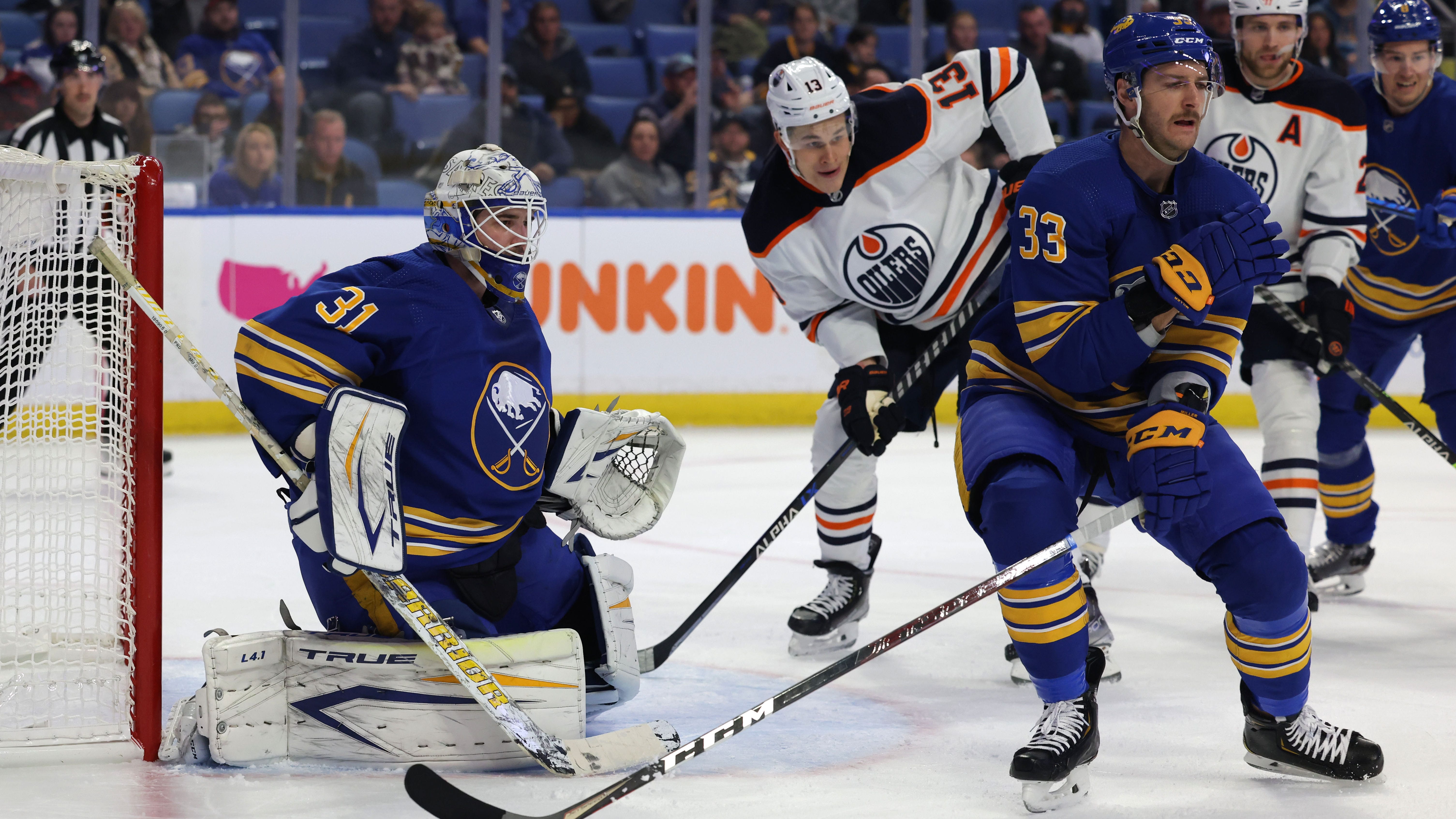 Tokarski stands tall in Sabres' win over Edmonton