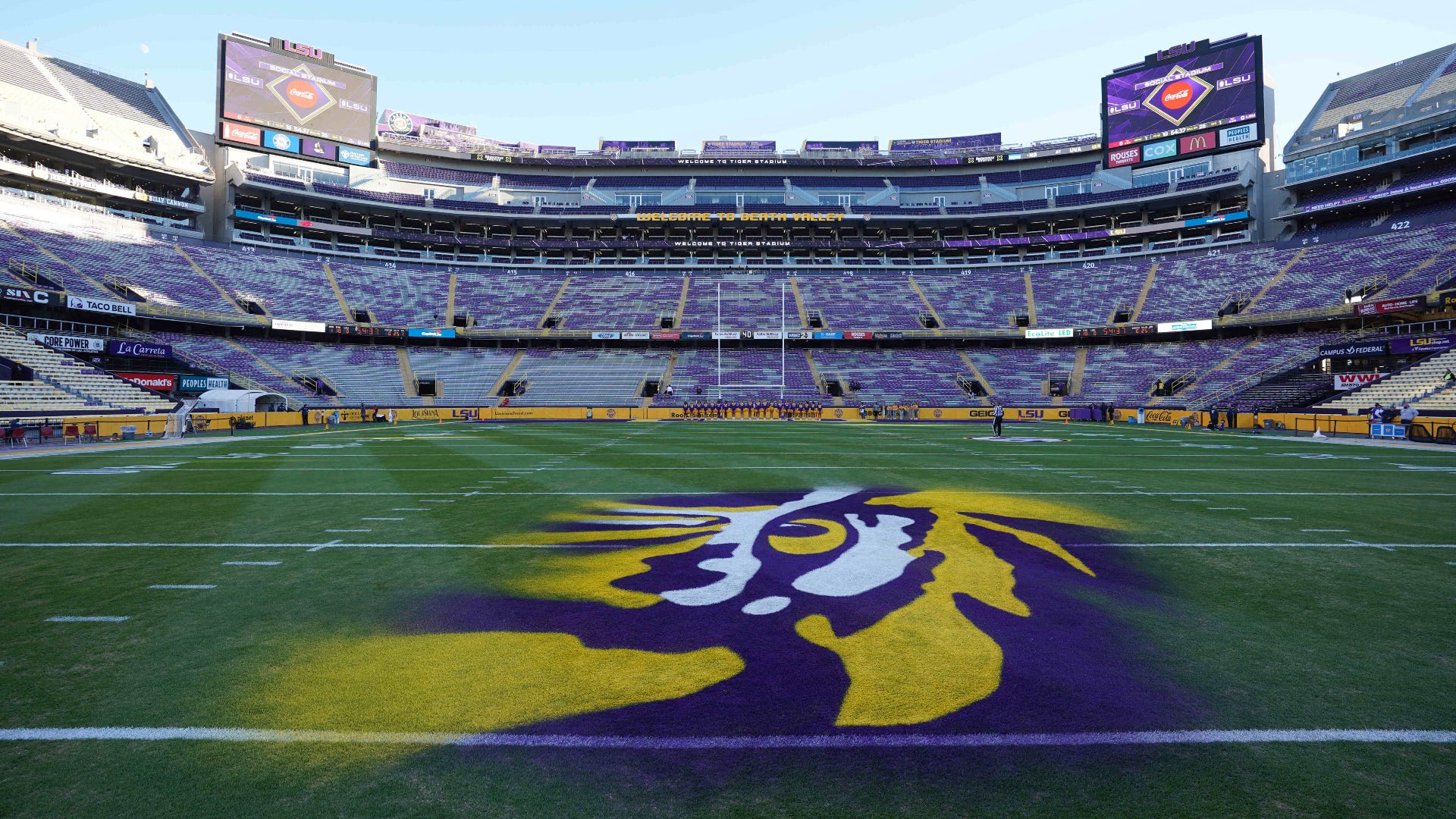 LSU hires Chiefs' Matt House as new defensive coordinator