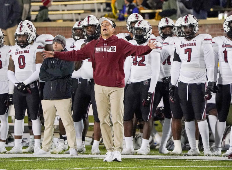 Gamecocks look to become bowl eligible