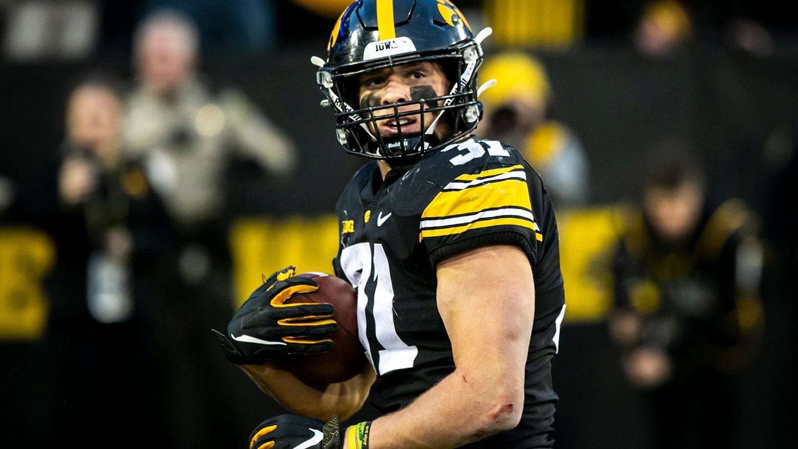 In Jack Campbell, Detroit Lions get 'a Dan Campbell guy'