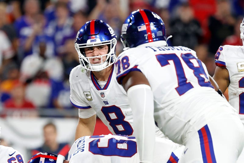 Andrew Thomas and Daniel Jones