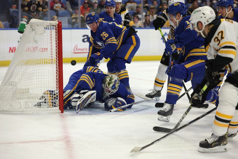 Sabres-Bruins