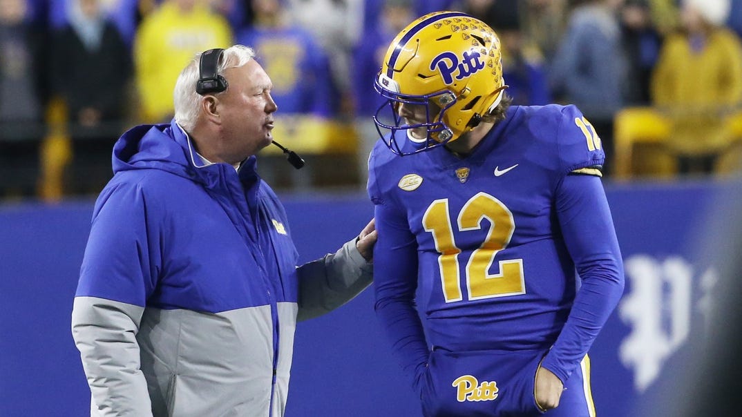 Pitt OC Whipple has resigned