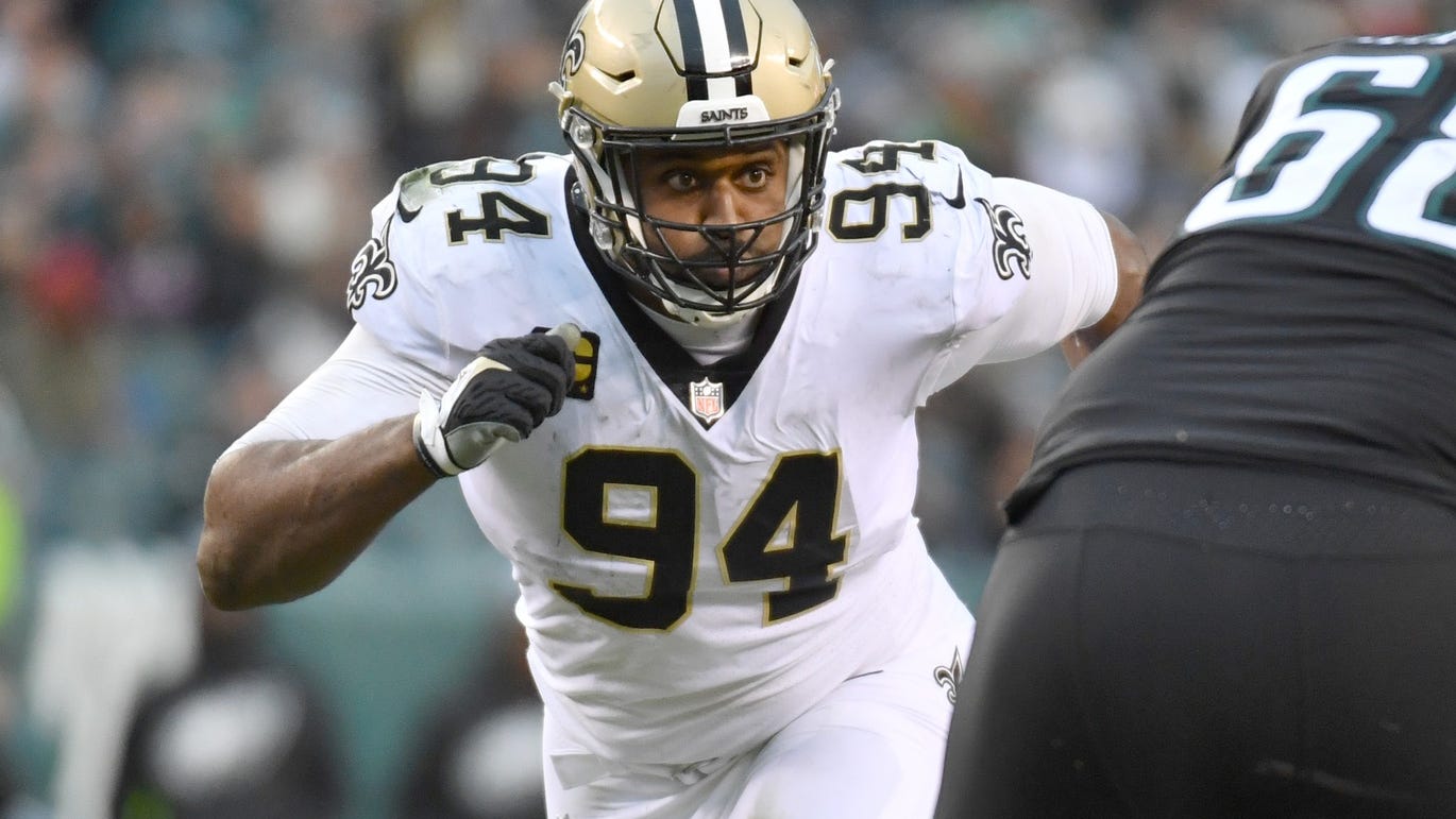 Cam Jordan doing backyard workouts in COVID quarantine, 'trying to string 2 negatives together'