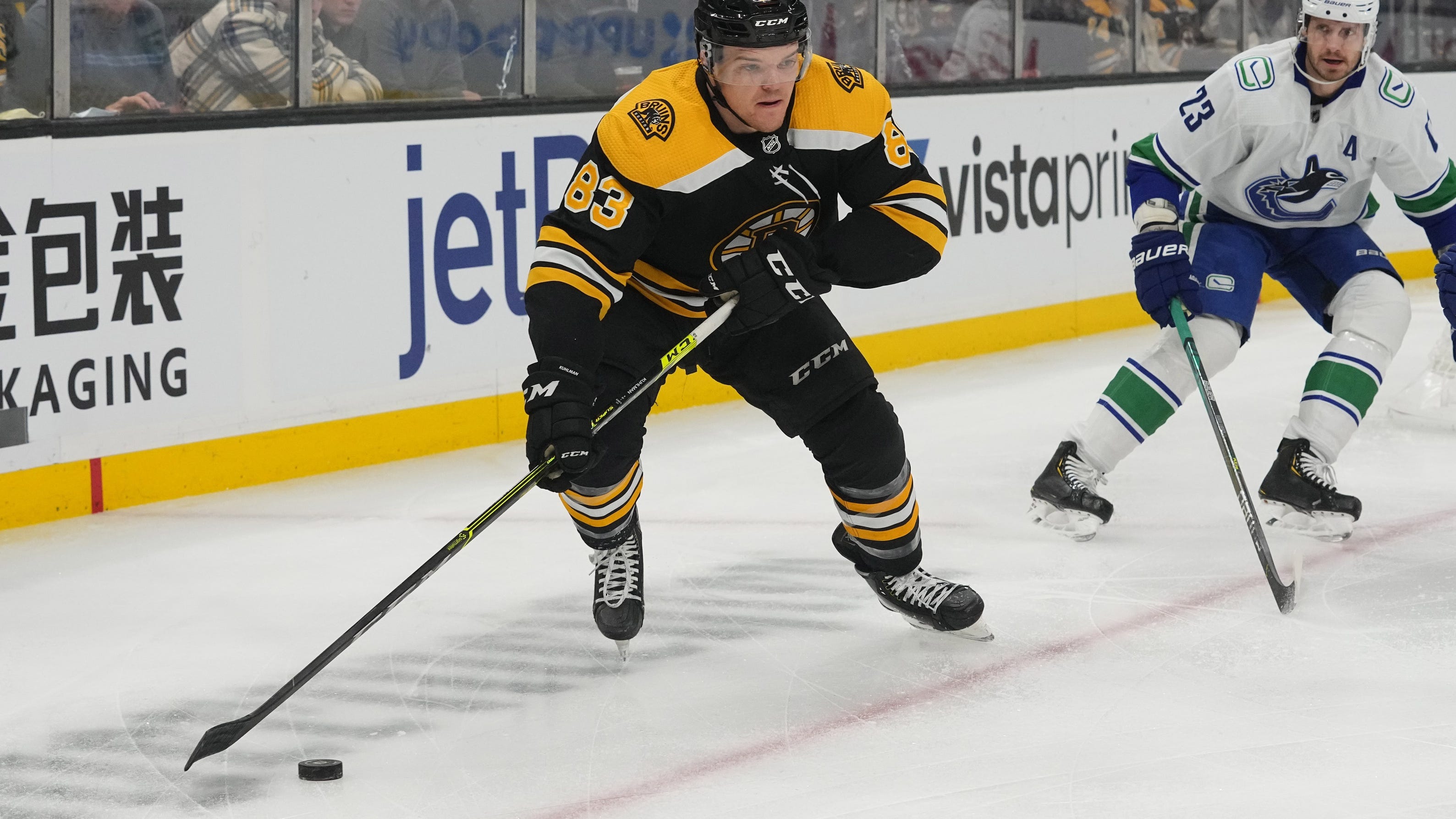Bruins lose Karson Kuhlman on waivers