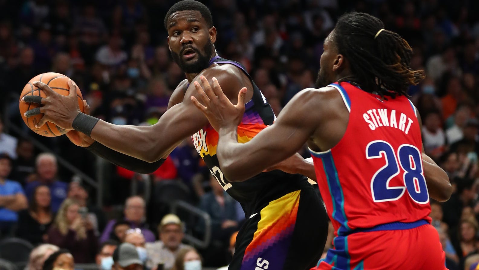 Deandre Ayton could be 'primary target' for Pistons this summer