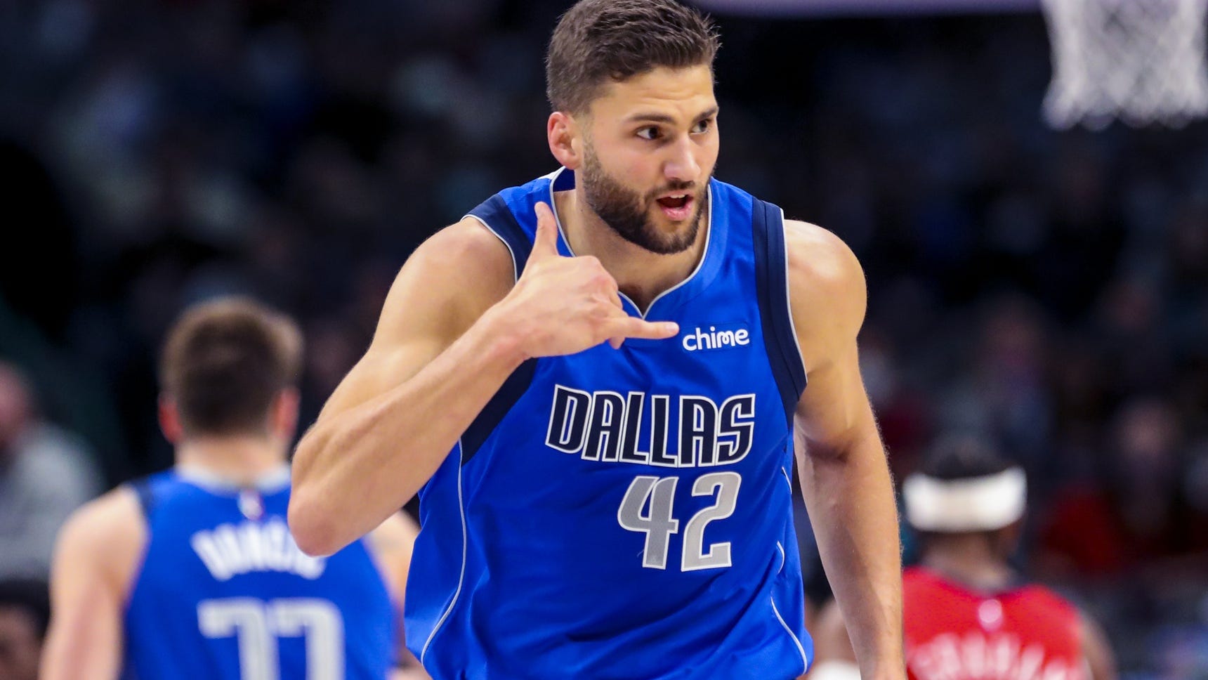 Maxi Kleber enters health & safety protocols; Porzings and Doncic injury update