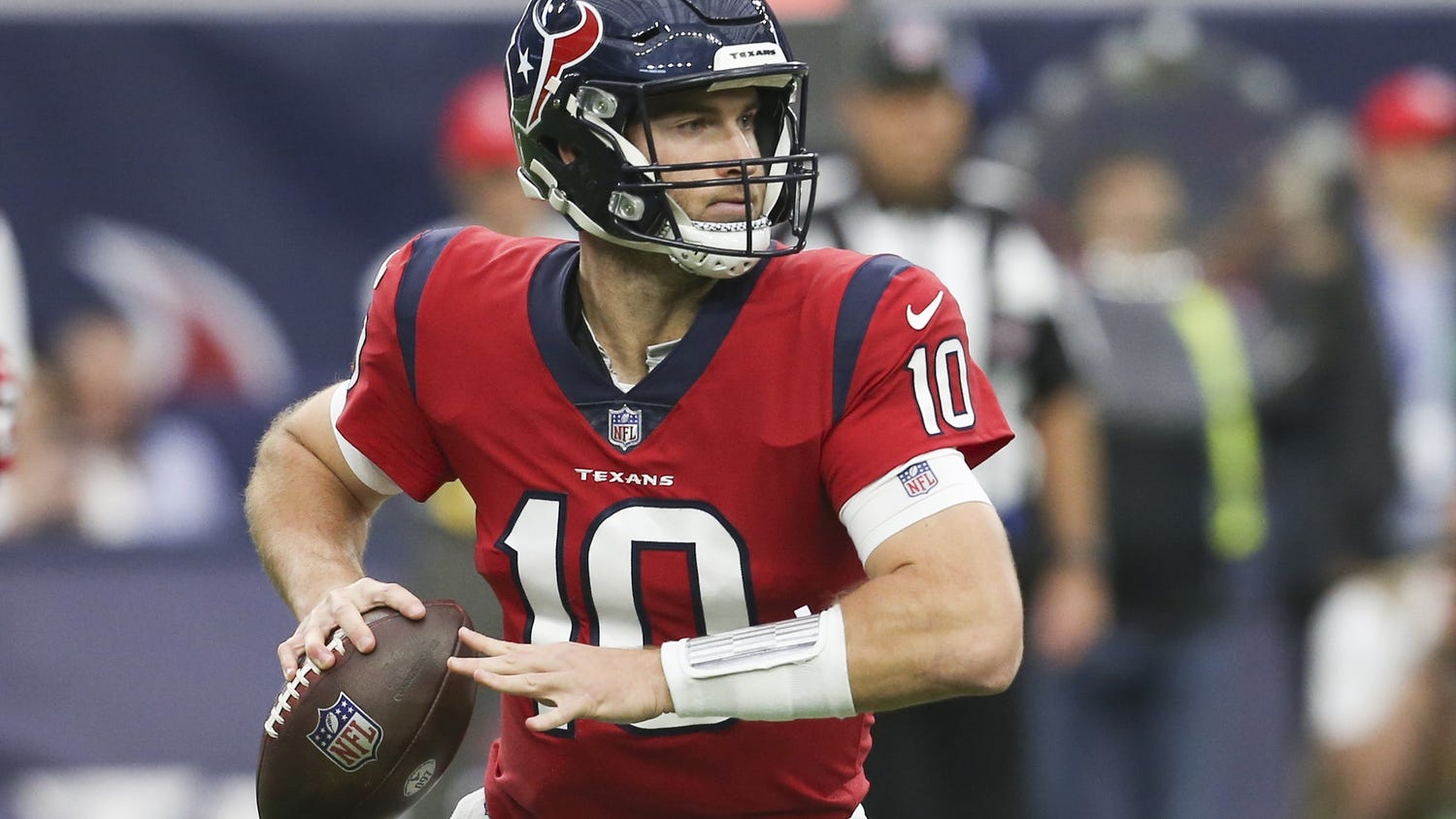Call your shot: Lopez predicts Texans' 2022 schedule