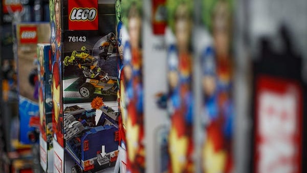 Experts say investing in LEGO will earn you more money than gold