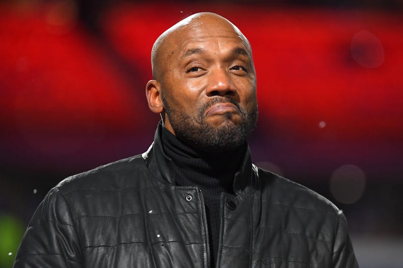 ESPN analyst Louis Riddick reacts to a fans question 