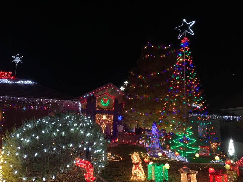 An LOL In How To Win The Holiday Light Fight