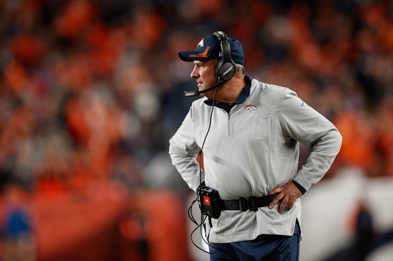 Vic Fangio looks on in the fourth quarter against the Cincinnati Bengals