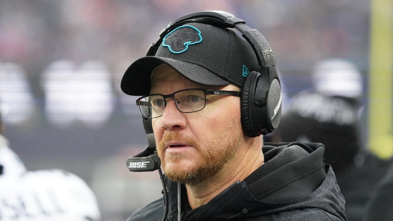 Darrell Bevell turns down Commanders' request to interview for OC job