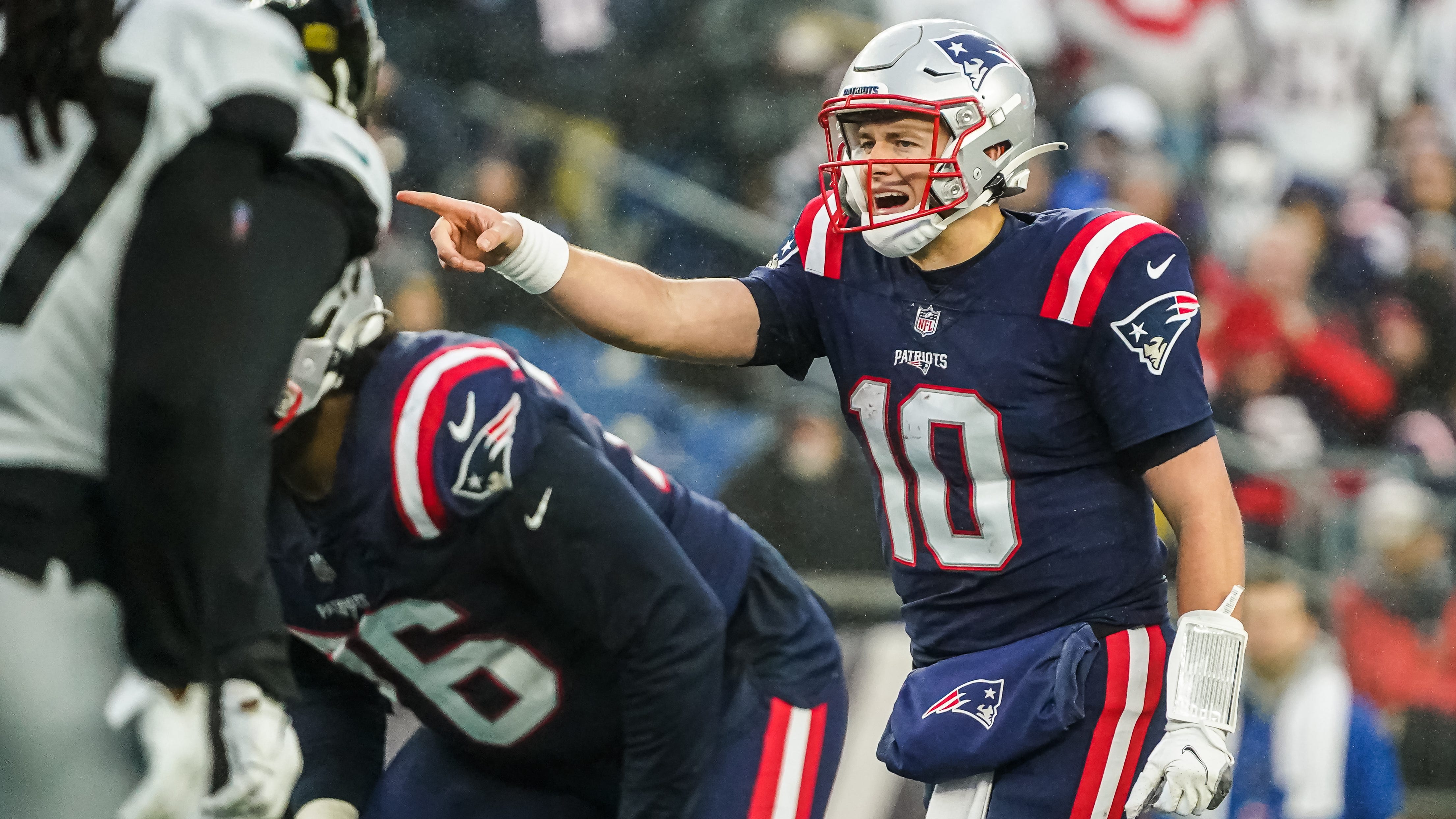 Why one expert thinks Patriots' peculiar offensive coaching strategy could pay off