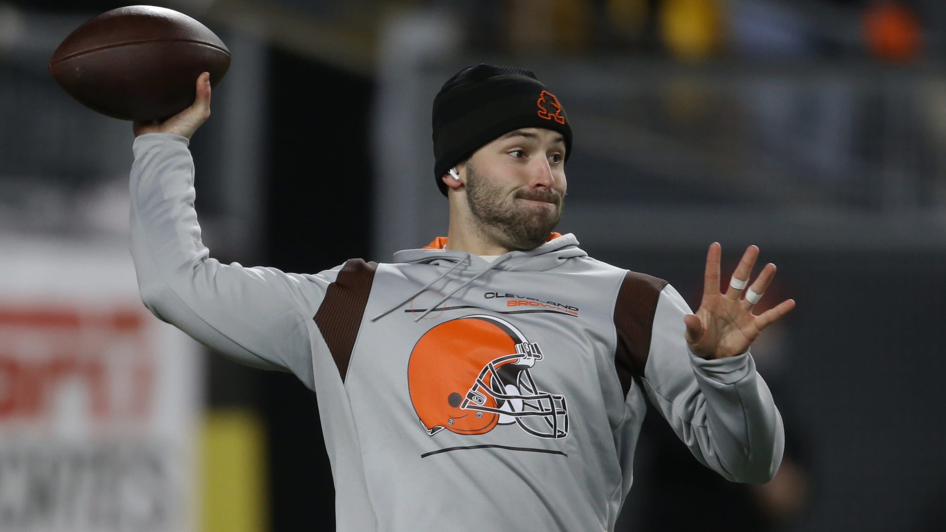 Cabot: Seahawks "still a part of the mix" for Mayfield