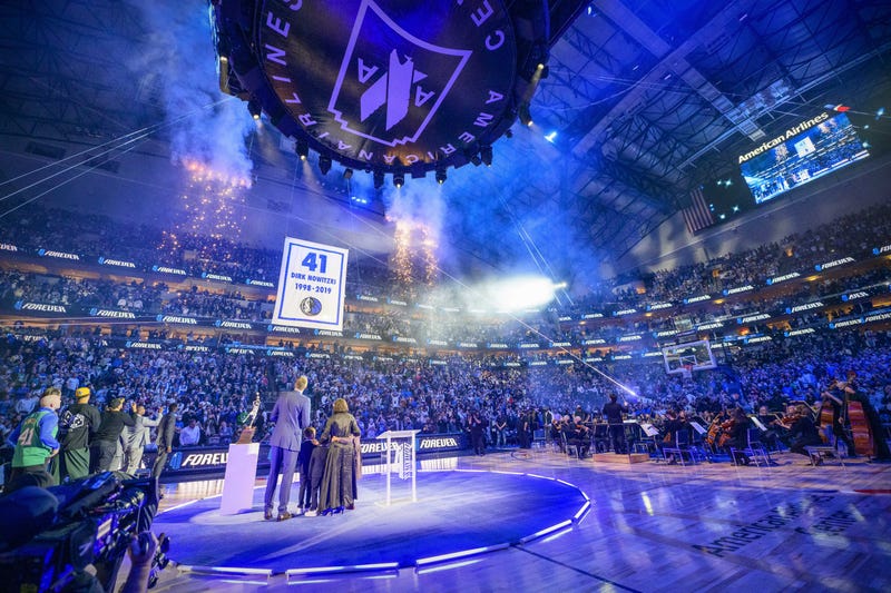Dirk Nowitzki jersey retirement