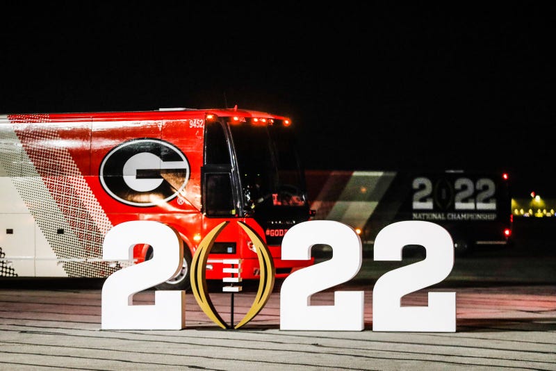 The Georgia Bulldogs busses arrive for the College Football Playoff National Championship on Friday, Jan. 7, 2022, at the Indianapolis International Airport.