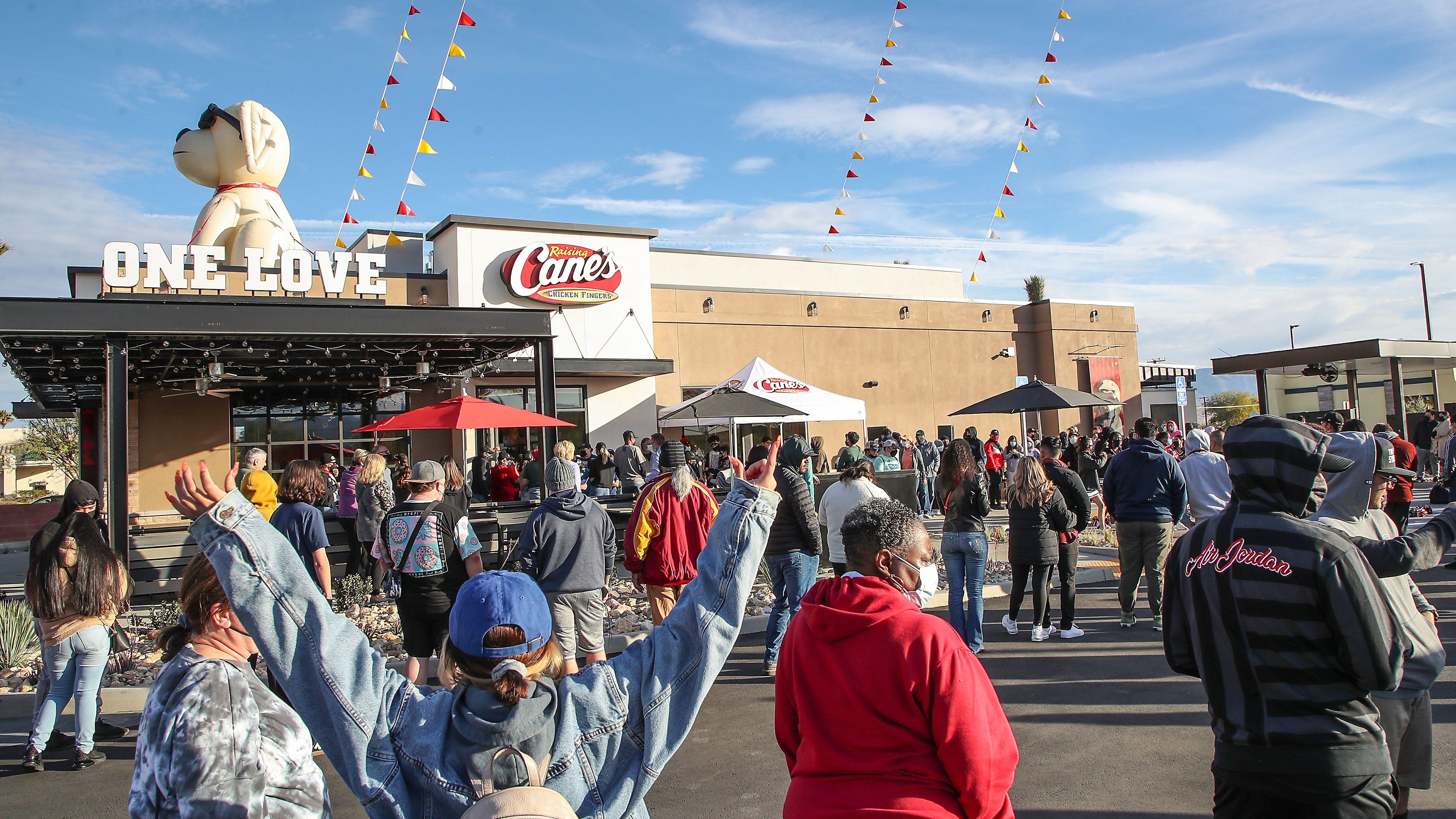 Raising Cane's to open Berkeley and Oakland locations this summer