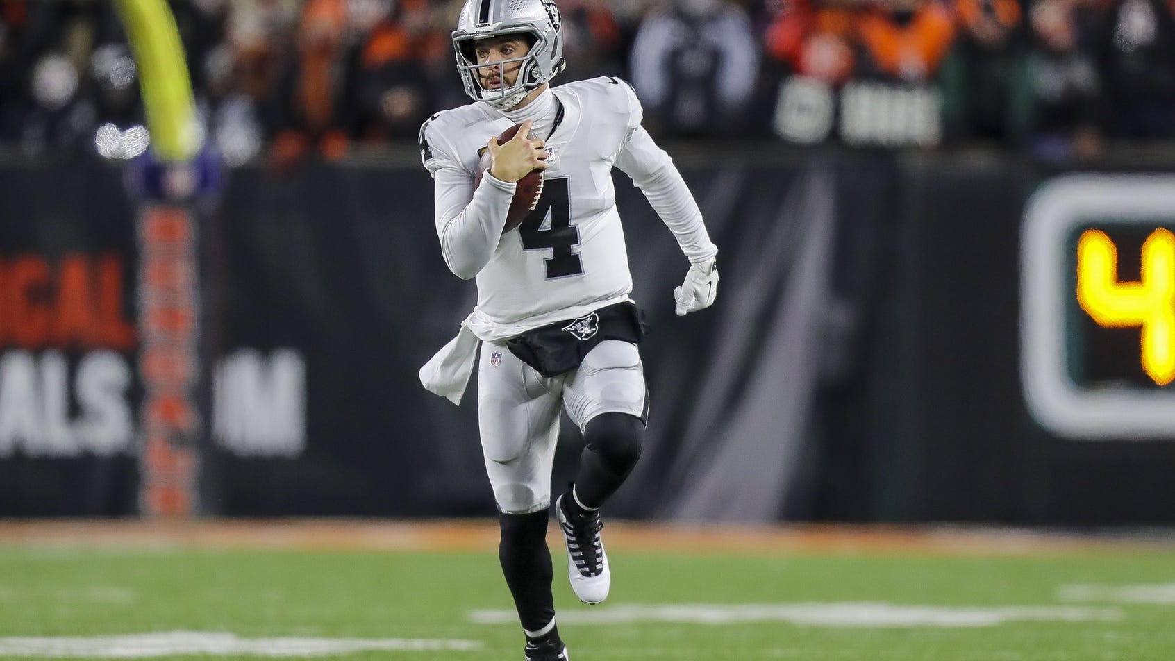 PFF Mock Steelers paying heavy price to get Derek Carr