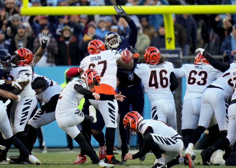 Bengals kick game winner to advance 
