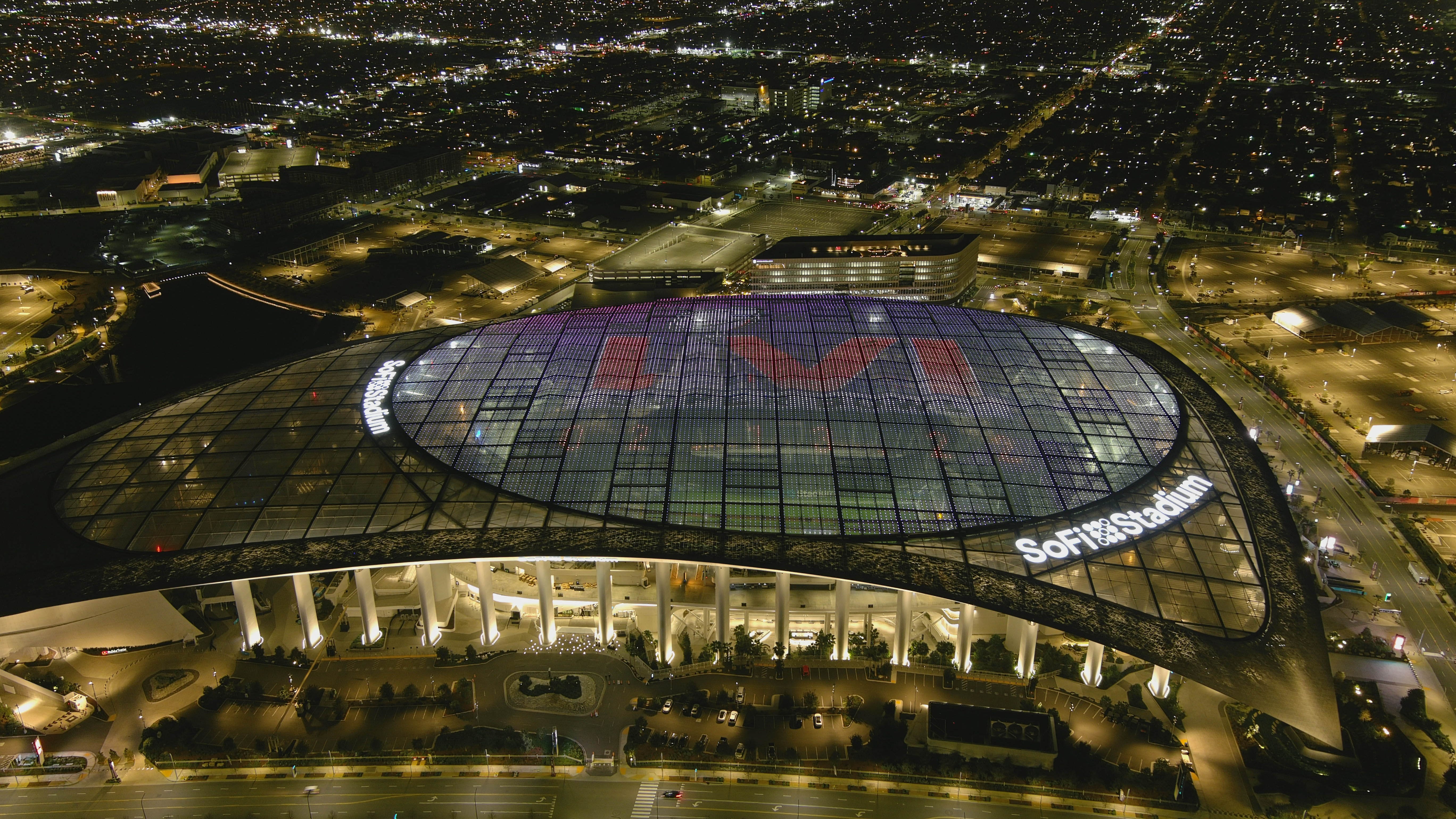 Metro riders get 50% off interactive Super Bowl Experience tickets