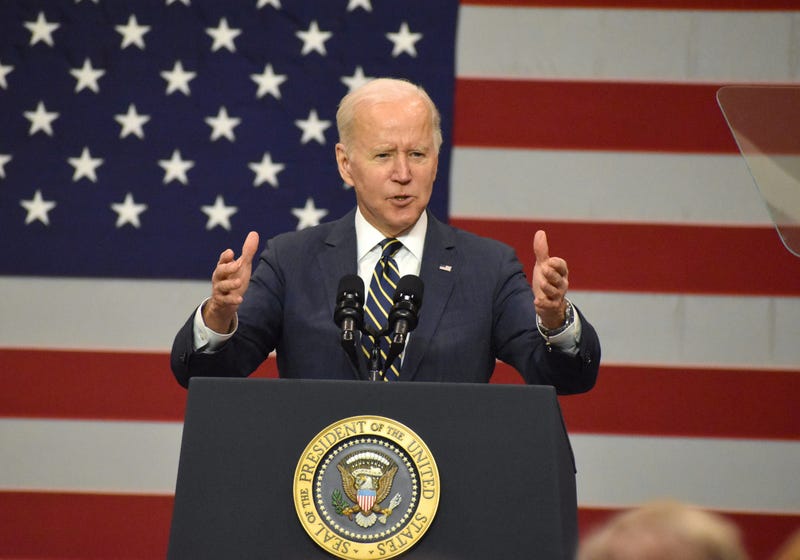 Biden speaks in Pittsburgh after visiting bridge collapse in Frick Park