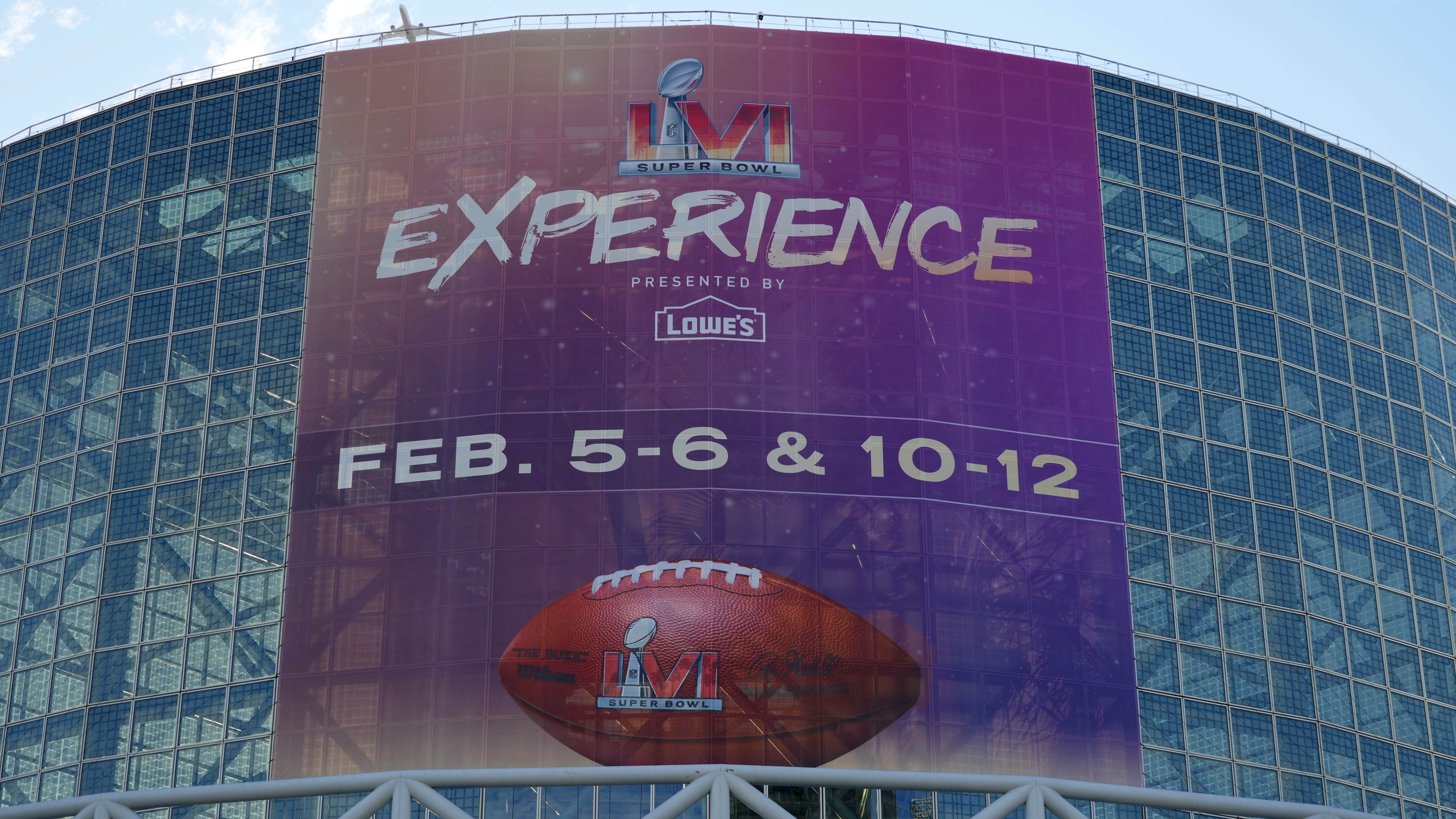 Super Bowl Experience: Earn free entry and fast passes with COVID vaccinations
