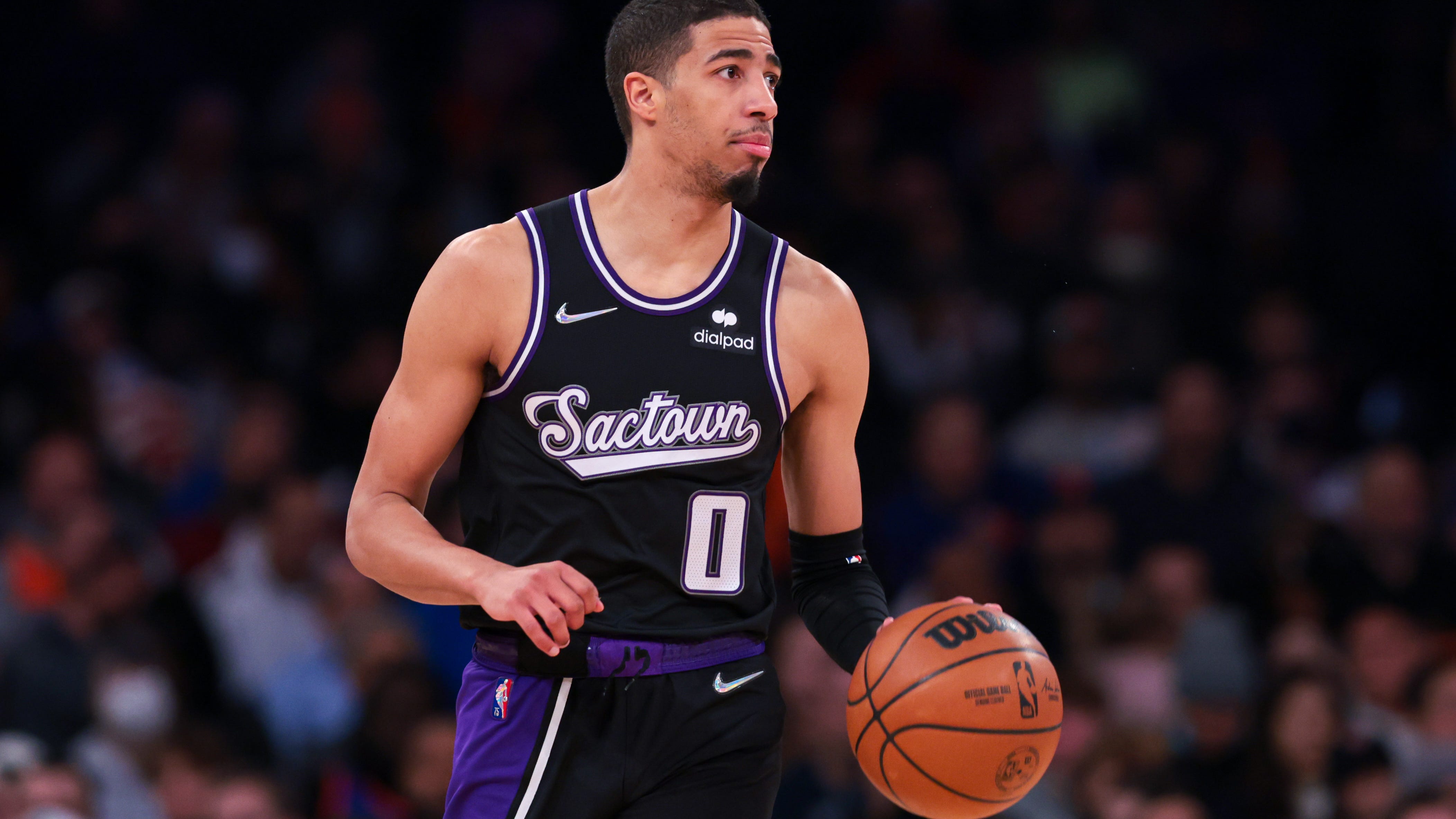 Haliburton, Sabonis traded as part of Kings-Pacers blockbuster: Woj