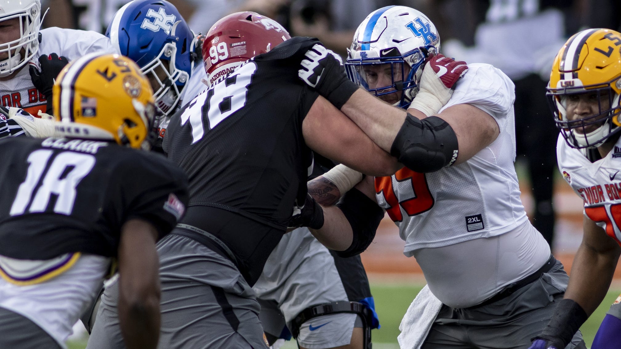 Damone Clark learned as a 'young buck' from LSU stars, now it's his time at Senior Bowl